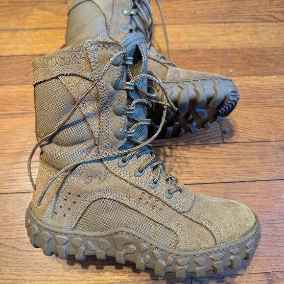 Rocky boots - Picture 1 of 4